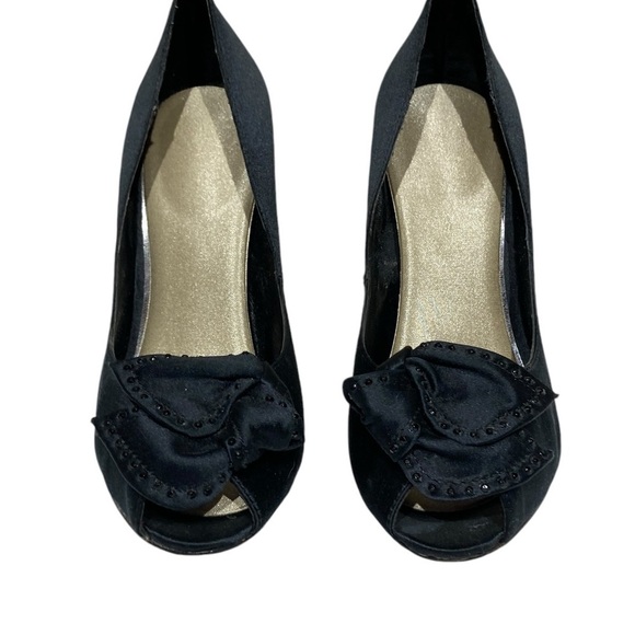 RSVP Satin Peep Toe Formal Stiletto Heels - Picture 5 of 6